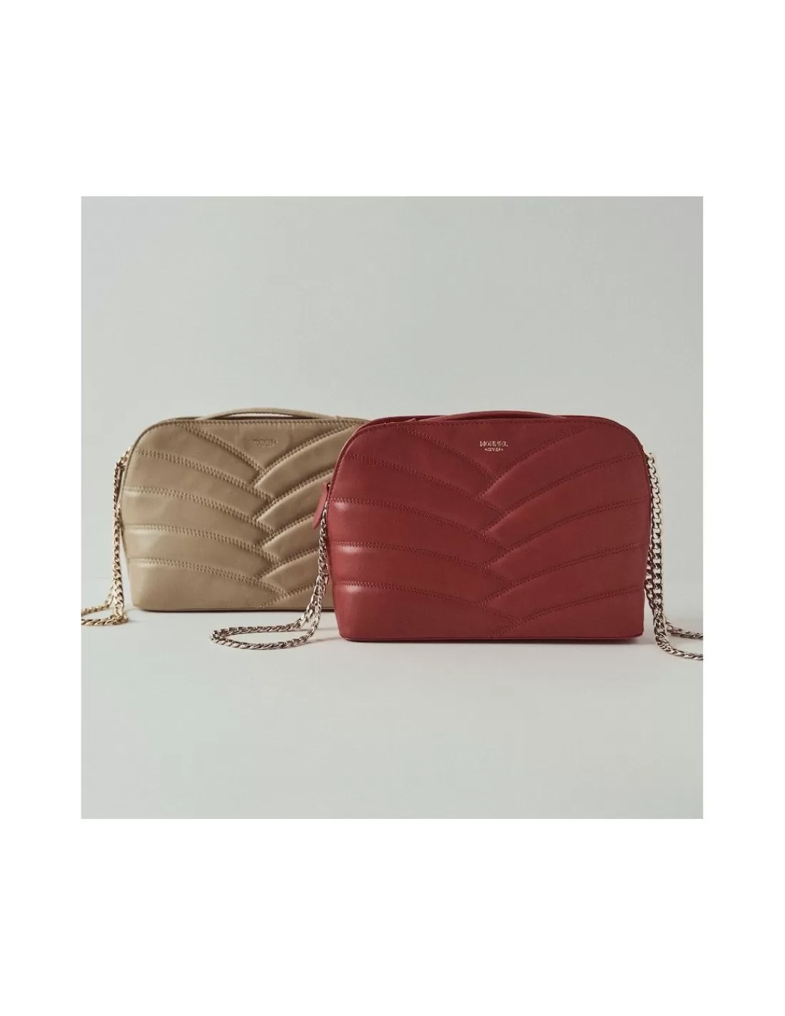 bolso_acolchado_de_piel_con_cadena_oro_4-2.webp Mujer MONPIEL Bolsos De Piel Medianos | Bolsos Piel Mujer*Bolso Acolchado de Piel con Cadena Oro