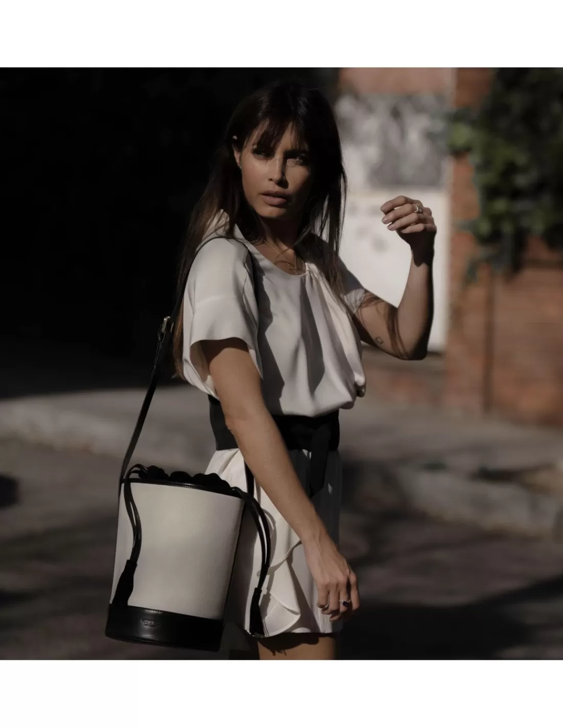 bolso_cubo_canva_2-1.webp Mujer MONPIEL Bolsos De Piel Grandes | Bolsos Piel Mujer*Bolso Cubo Canva