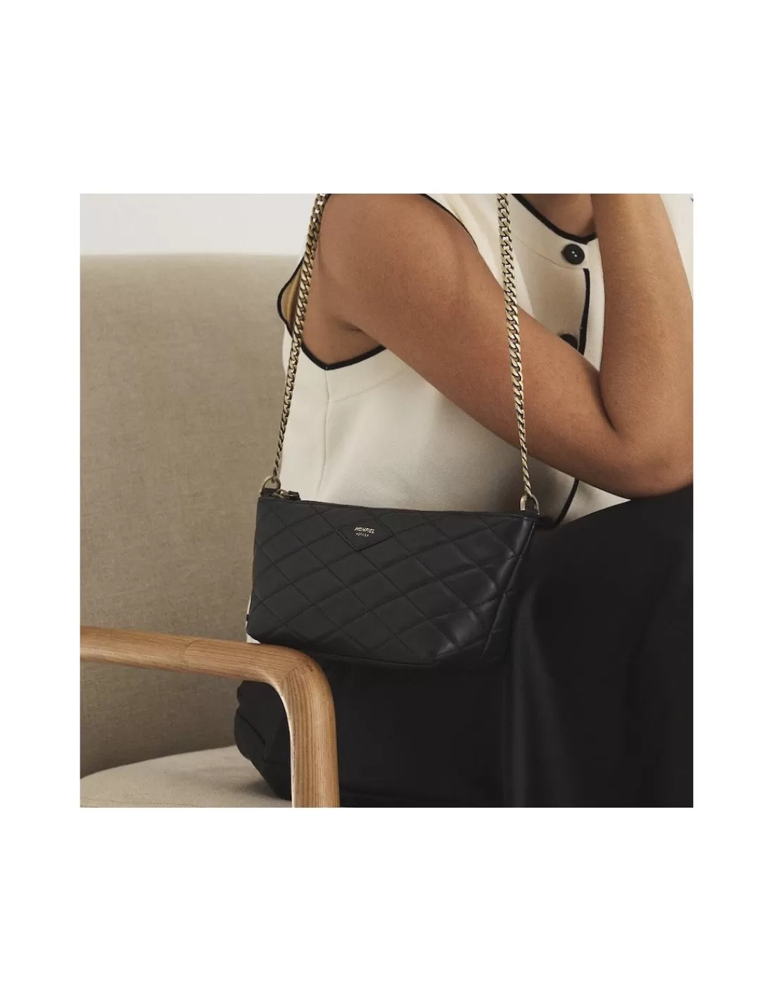 bolso_de_piel_mujer_pequeno_acolchado_new_york_7.webp Mujer MONPIEL Bolsos De Piel Pequeños | Bolsos Piel Mujer*Bolso de piel mujer pequeno Acolchado New York