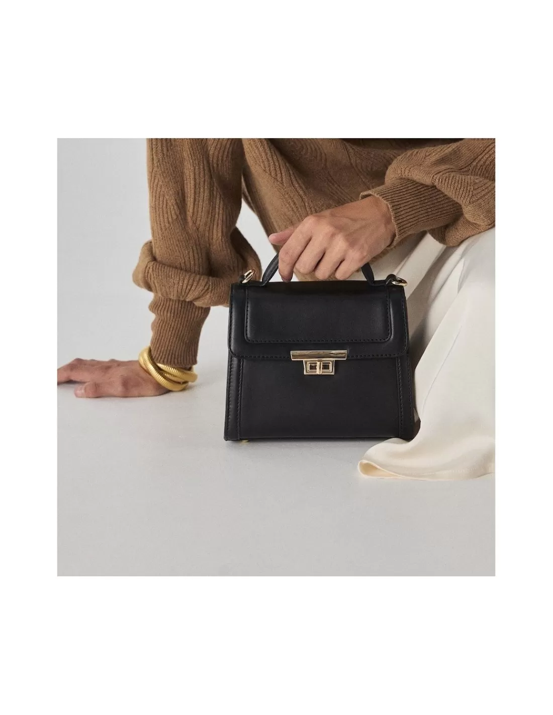 bolso_de_piel_mujer_pequeno_s_2.webp Mujer MONPIEL Bolsos De Piel Pequeños | Bolsos Piel Mujer*Bolso de piel mujer pequeno 60’s