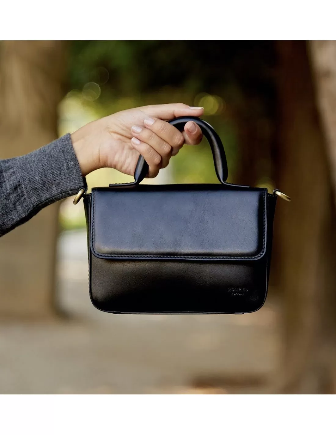 bolso_de_piel_pequeno_armado_3-3.webp Mujer MONPIEL Bolsos De Piel Pequeños | Bolsos Piel Mujer*Bolso de Piel Pequeno Armado