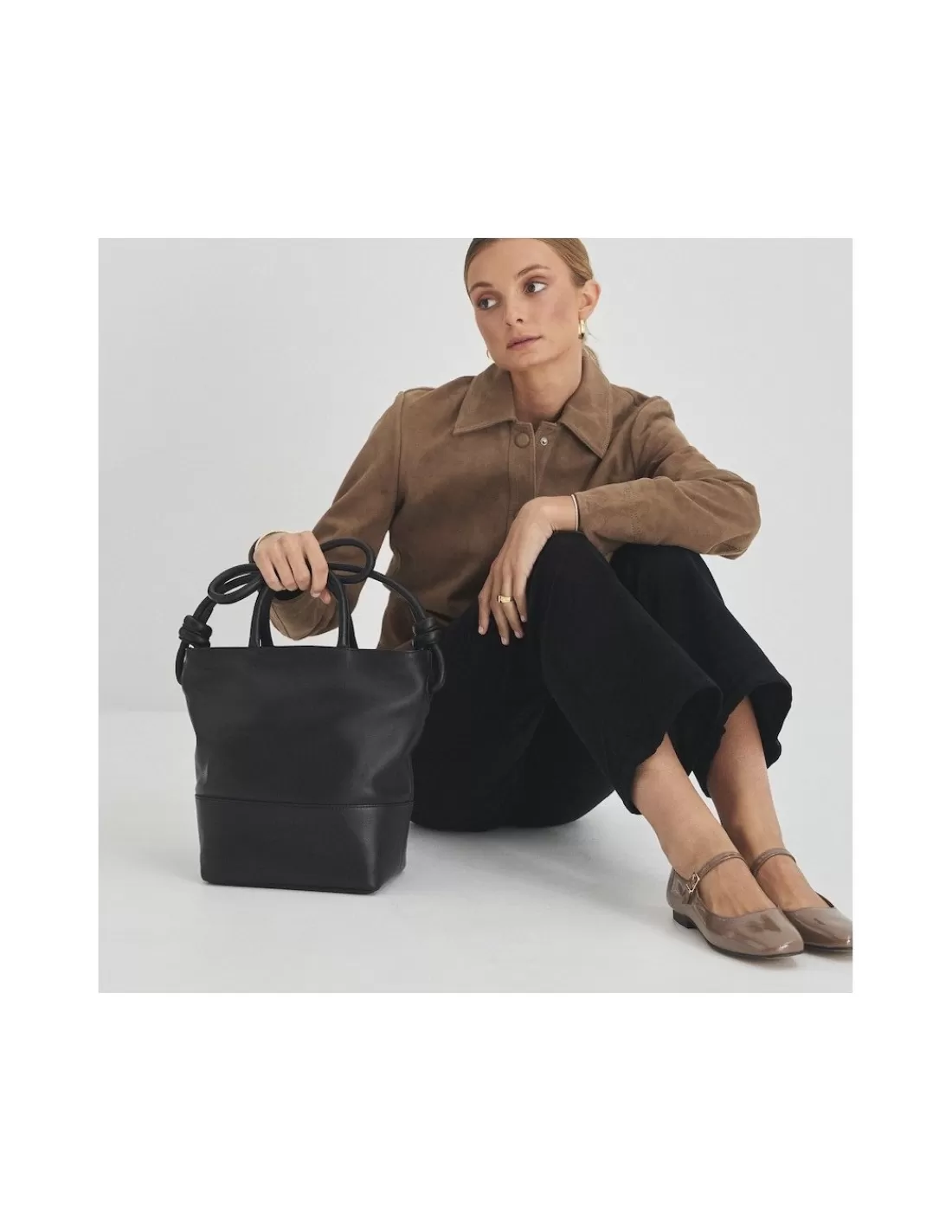 bolso_hobo_grande_nudos_2-1.webp Mujer MONPIEL Bolsos De Piel Grandes | Bolsos Piel Mujer*Bolso Hobo Grande Nudos