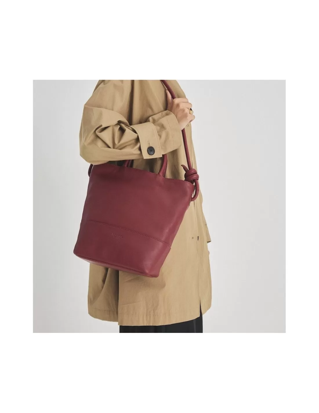 bolso_hobo_grande_nudos_6-2.webp Mujer MONPIEL Bolsos De Piel Grandes | Bolsos Piel Mujer*Bolso Hobo Grande Nudos