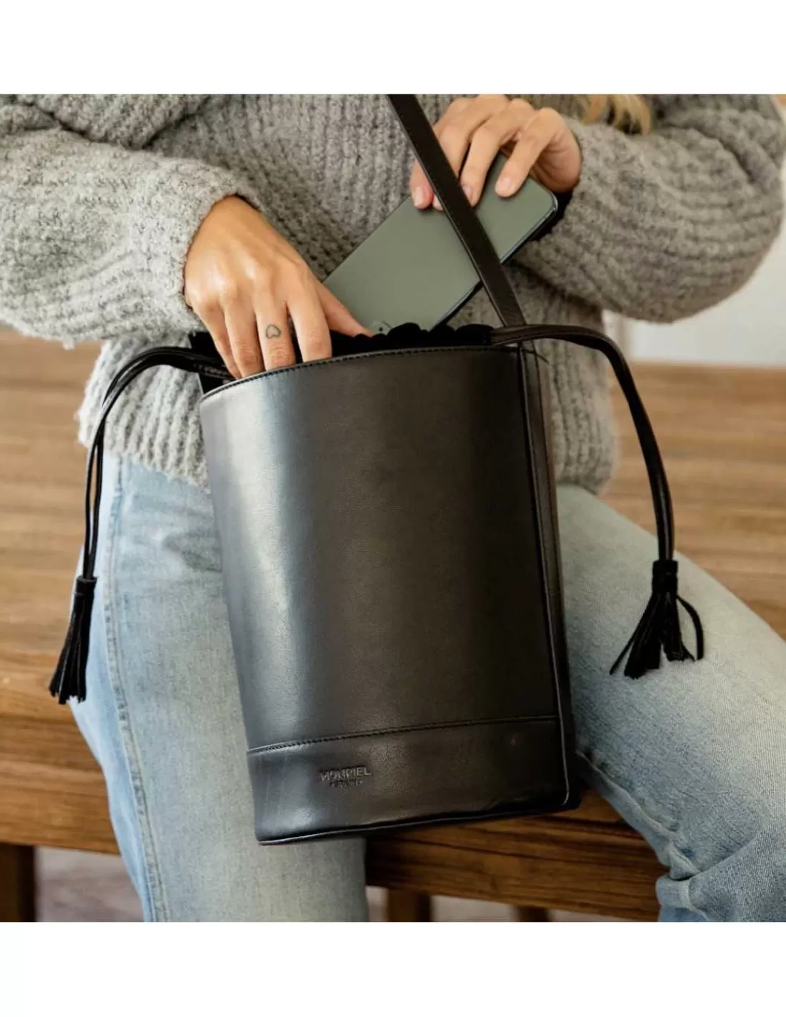 bolso_redondo_cubo_2-1.webp Mujer MONPIEL Bolsos De Piel Grandes | Bolsos Piel Mujer*Bolso Redondo Cubo