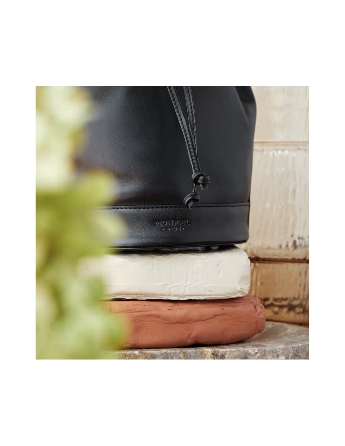 bolso_saco_bombonera_grande_4-1.webp Mujer MONPIEL Bolsos De Piel Grandes | Bolsos Piel Mujer*Bolso Saco Bombonera Grande