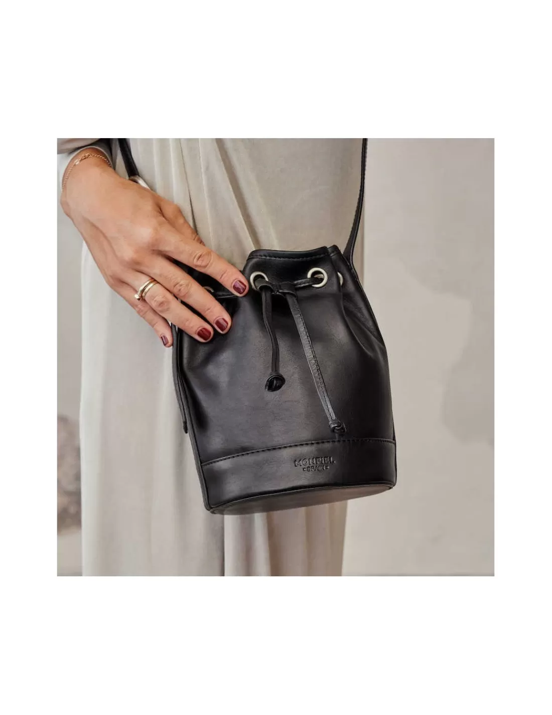 bolso_saco_bombonera_pequeno_0-1.webp Mujer MONPIEL Bolsos De Piel Pequeños | Bolsos Piel Mujer*Bolso Saco Bombonera Pequeno