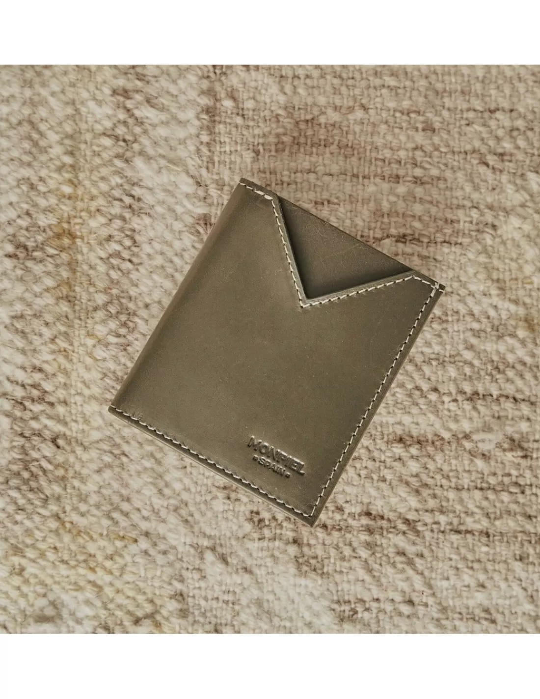 cartera_hombre_pequena_slim_5-1.webp Hombre MONPIEL Carteras Hombre Piel*Cartera hombre pequena Slim