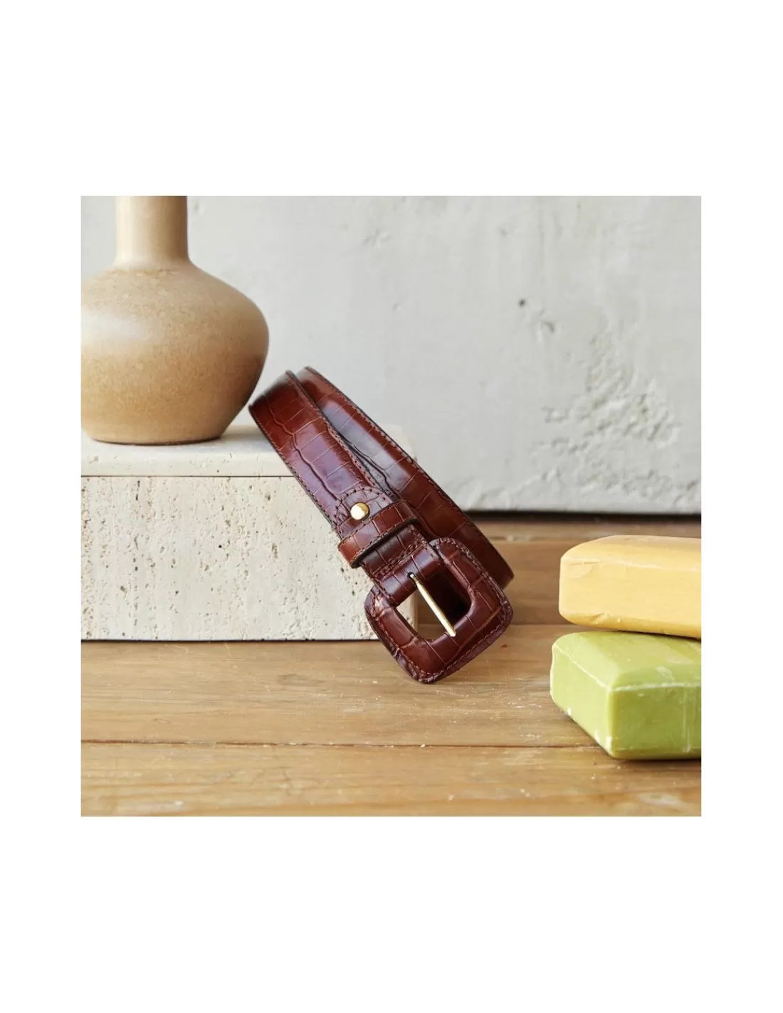 cinturon_mujer_hebilla_forrada_coco_2-1.webp Mujer MONPIEL Cinturones Piel Mujer*Cinturon Mujer Hebilla Forrada Coco