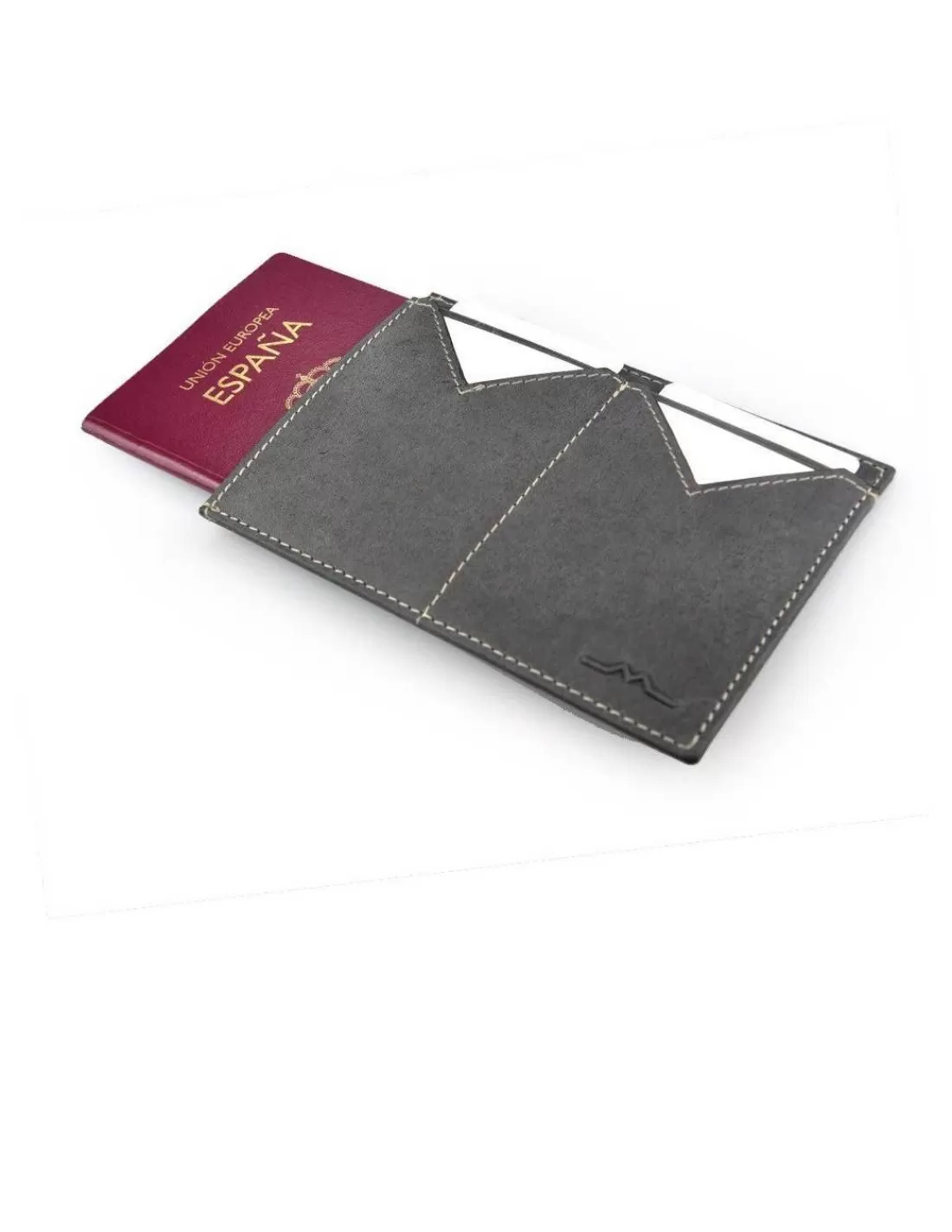 funda_pasaporte_hombre_piel_slim_1-2.webp Hombre MONPIEL Outlet Hombre*Funda pasaporte hombre piel Slim